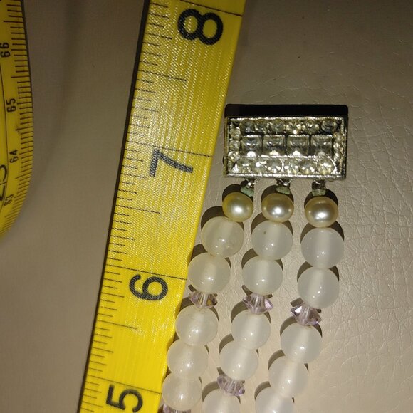 Purple Glass Beaded Bracelet Rhinestone Vintage Triple Strand White Clasp Pearl - Picture 6 of 12